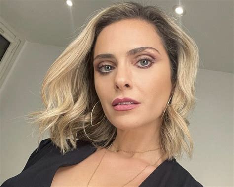 clara morgane chaude|Sexy Match : Clara Morgane, ses plus belles photos